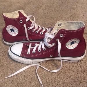 High-top Converse Chuck Taylor